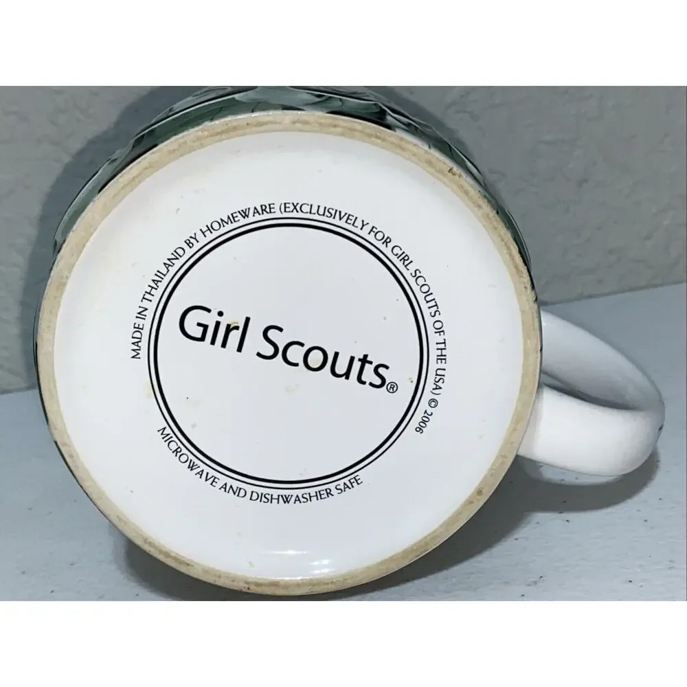 Girl Scouts Since 1912 Large Coffee Mug Tea Cup Green‎ White 2006 Embossed 3D